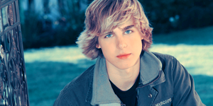 codylinley.png