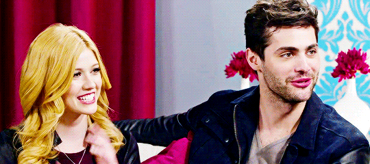 tumblr_odve8zMcq61ugb24jo2_540.gif