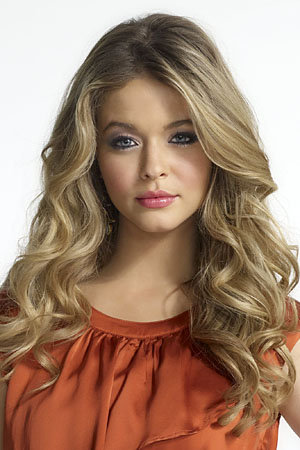 Alison-dilaurentis-profile.jpg