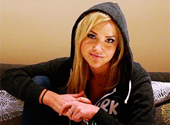 tumblr_mm4eiuNQUU1rik1zqo3_250.gif