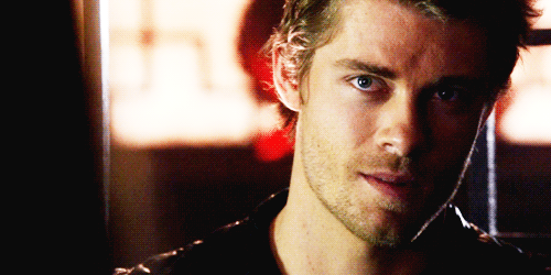 tumblr_n0x4p8a0YK1r6jbcwo1_500.gif