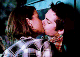 tumblr_p26q8wchFP1w1znofo3_250.gif