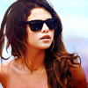 Selena-selena-gomez-24269578-100-100.png