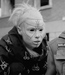 tumblr_n5w7w39Ogr1ssasngo1_250.gif