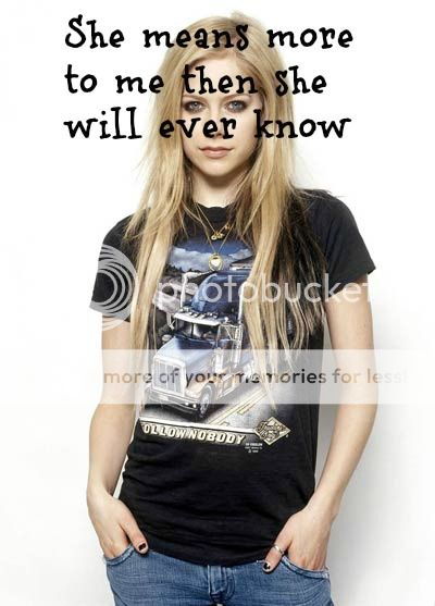 avril-lavigne-02_zps8b3fca85.jpg