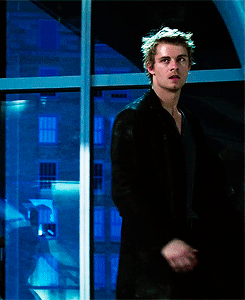tumblr_muqbkk4abx1qi8oc5o4_250.gif