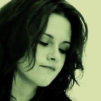 KStew-kristen-stewart-18427742-200-200.jpg