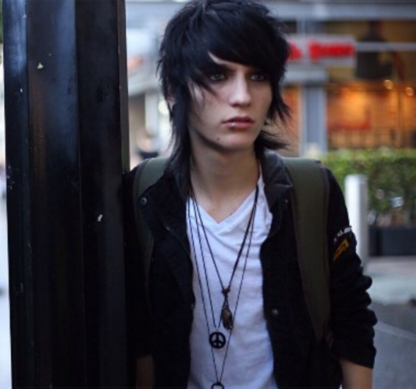 JOHNNIE-GUILBERT-600x561.png