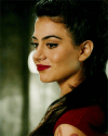 tumblr-18a7f68855d7449b6413dfad24a69905-ab73b8df-250.gif