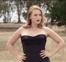 kate-winslet-hair-flip.gif