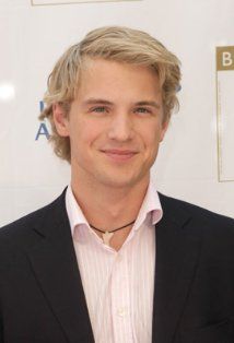 13813770dc9f1a98cd994f894a8b700c--freddie-stroma-harry-potter-movies.jpg