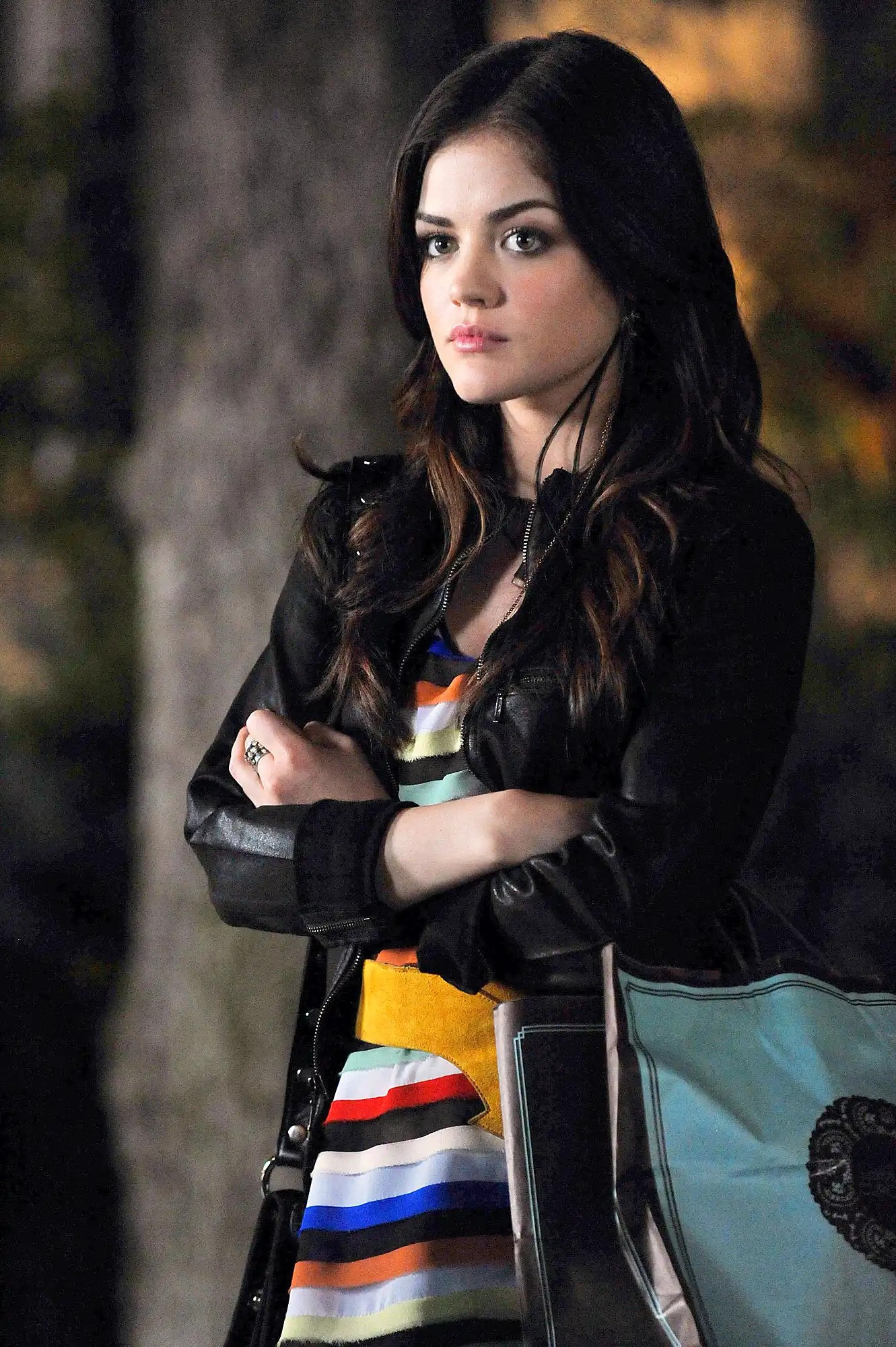 Lucy-Hale-Weighs-In-Pretty-Little-Liars-Reboot-After-Backlash-ezgif.com-webp-to-jpg-converter.jpg